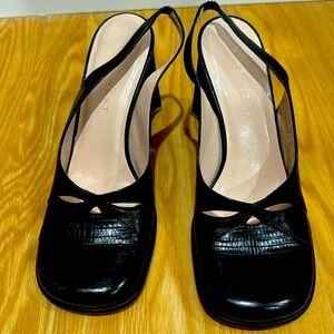 Vintage Nine West black leather Slingbacks sz7